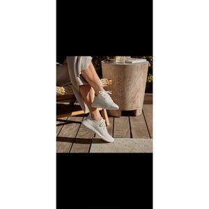 Allbirds Women's Tree Runner size 10